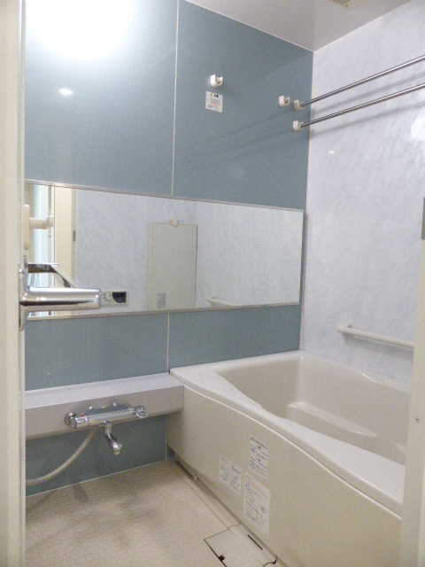 バス・シャワールーム　バス