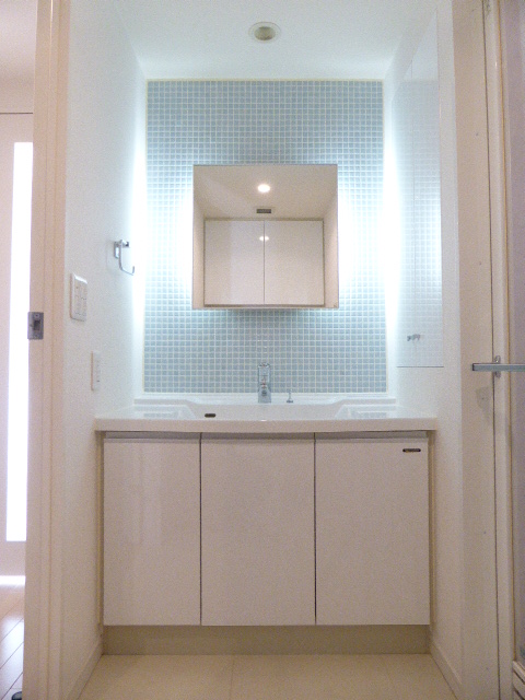 洗面設備　洗面設備