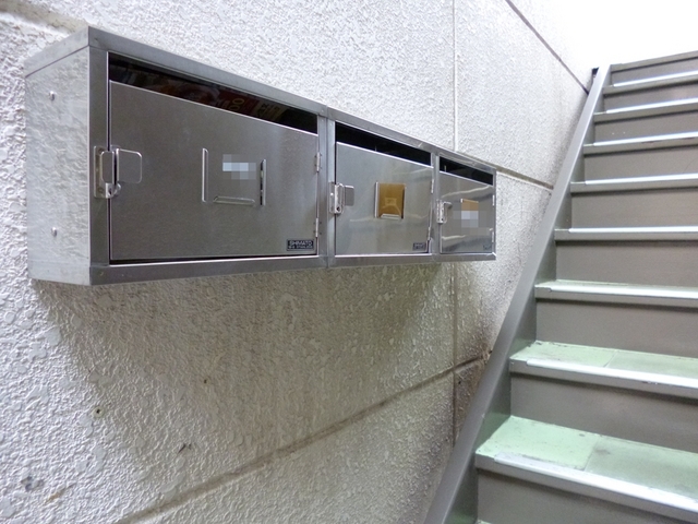 その他共有部分　集合ポストは２Ｆと１Ｆは別々にあります！