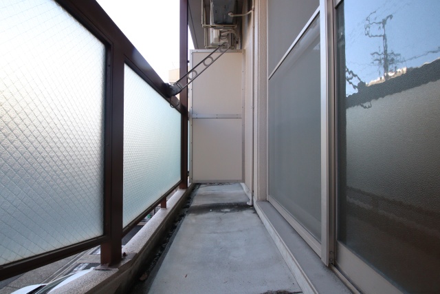 バルコニー　※別号室の参考写真となります