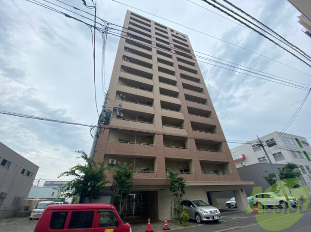 建物外観　札幌市中央区北３条東「グランカーサ北３条」