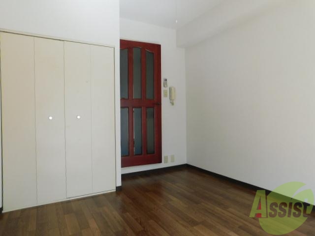 居室・リビング　６帖のリビングです