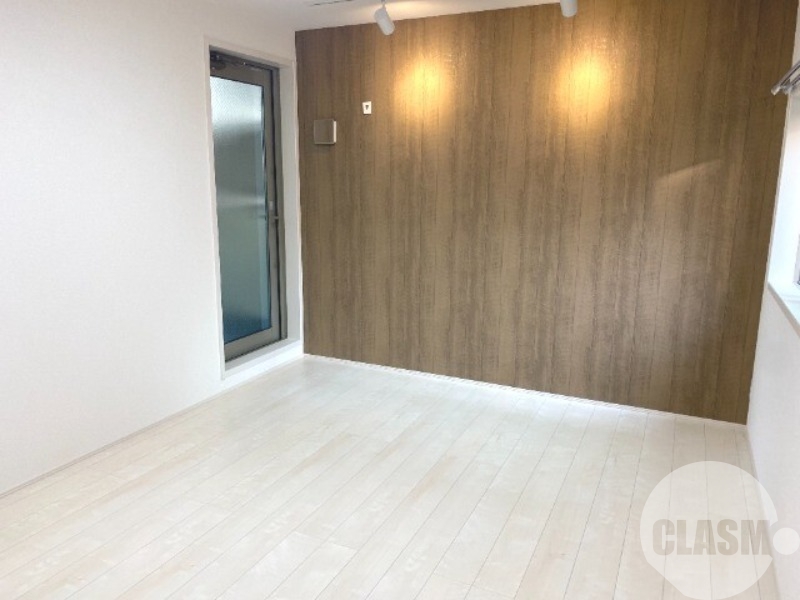 居室・リビング　アクセントクロスがお洒落です♪