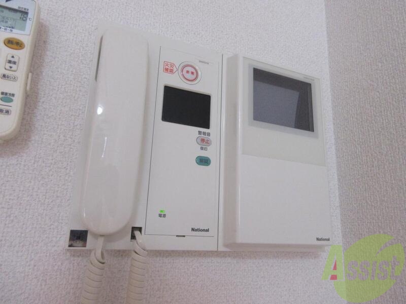 セキュリティ　モニター付インターホンでセキュリティも充実☆