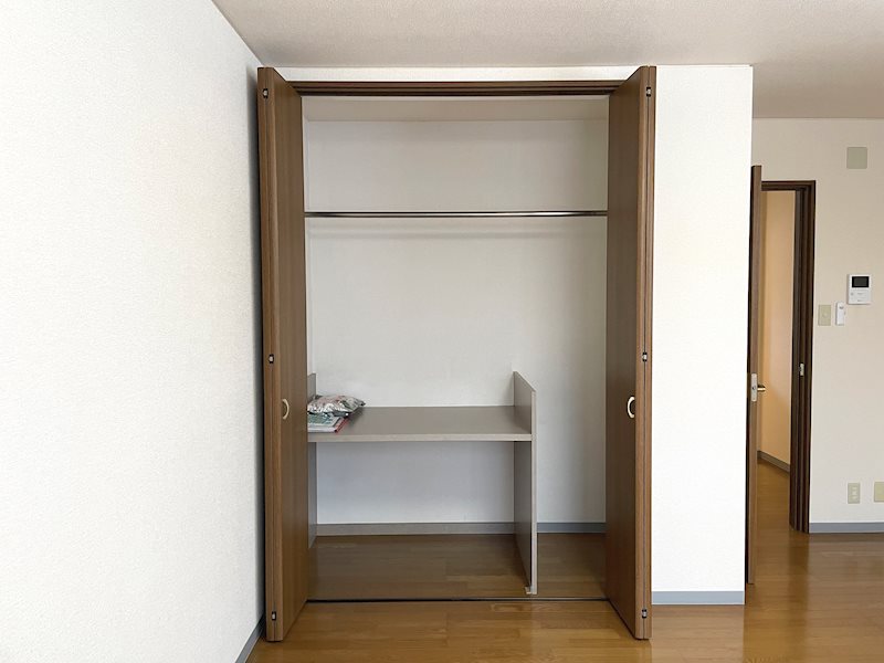 収納　クローゼット