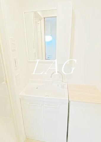 洗面設備　洗面台です。