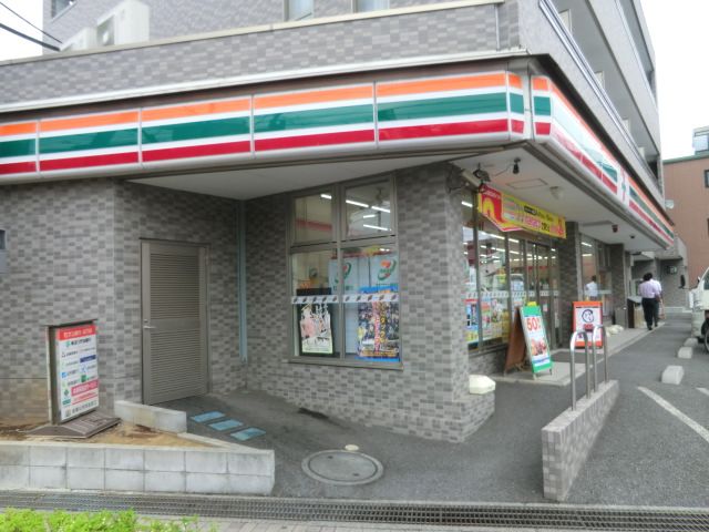 コンビニ　セブンイレブン東川口店（コンビニ）まで114m