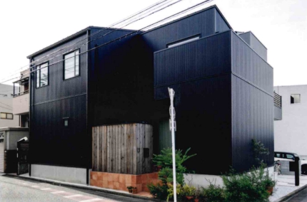 建物外観　外観は落ち着いています