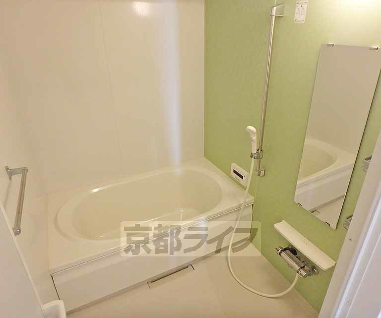 バス・シャワールーム　一日の疲れを癒すバスルーム