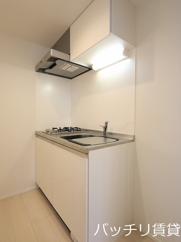 キッチン　同型タイプの為、現状を優先致します。