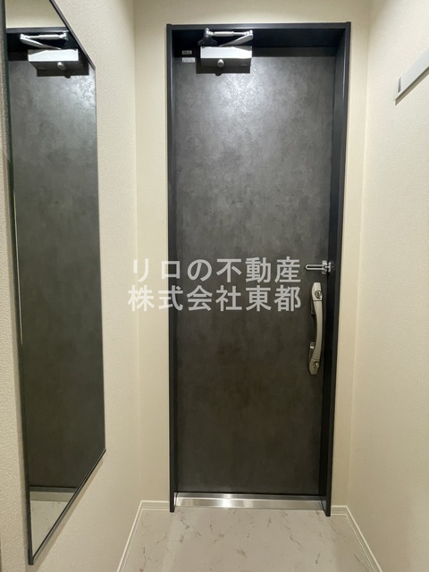 玄関　すっきりシンプルな玄関スペースです！