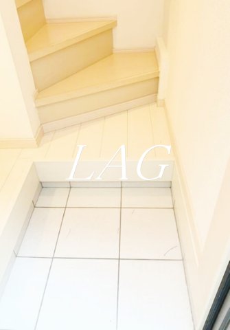 玄関　玄関です。