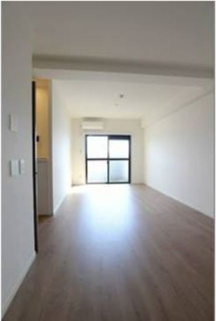 居室・リビング　※入居中の為別部屋写真使用現状優先