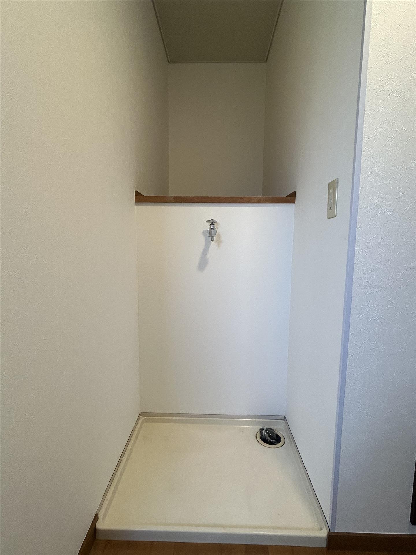 洗面設備　洗濯機置場