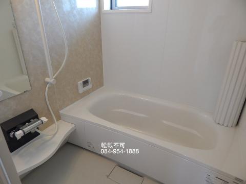 バス・シャワールーム　追焚付広々一坪バス（イメージ）