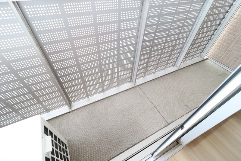 バルコニー　図面と現状に相違がある場合には現状を優先