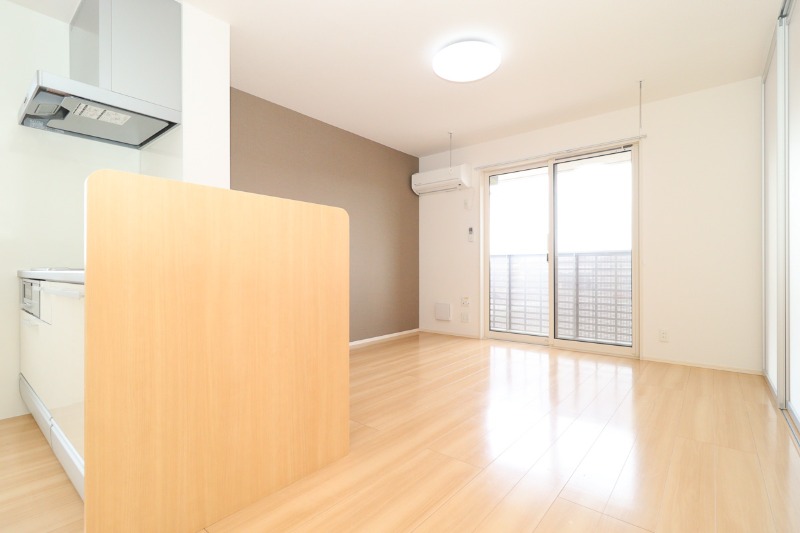 居室・リビング　図面と現状に相違がある場合には現状を優先