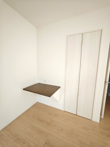 その他　デスク