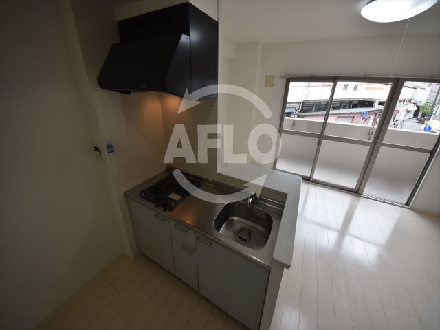 セキュリティ　グランシャリオ　カウンターキッチン