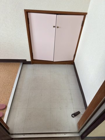 玄関　明るい玄関です