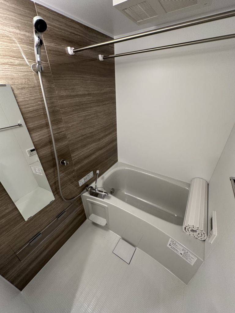 バス・シャワールーム　ゆったり過ごせるお風呂です