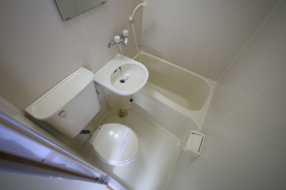 バス・シャワールーム　※別号室の写真です。