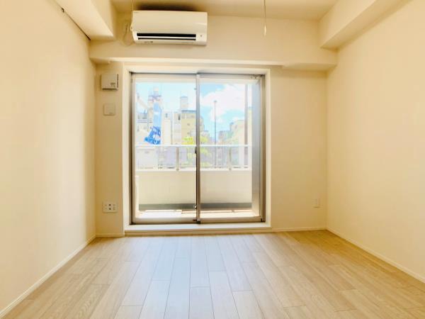 居室・リビング　同間取り別階写真含みます