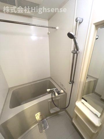 バス・シャワールーム　お風呂で日々の疲れを落としましょう