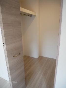 収納　ウォークインクローゼット（イメージ）