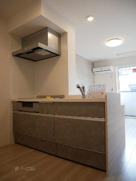 キッチン　IH＆グリル付システムキッチン（イメージ）