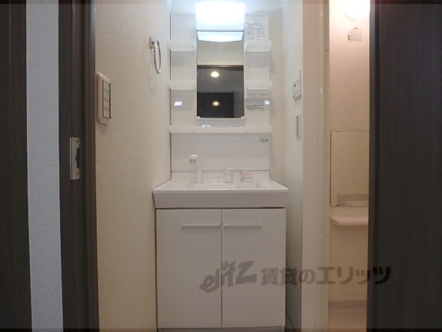 洗面設備　独立洗面台