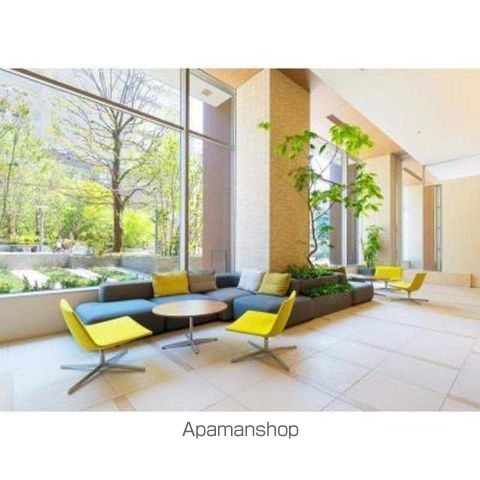 ロビー　ロビー