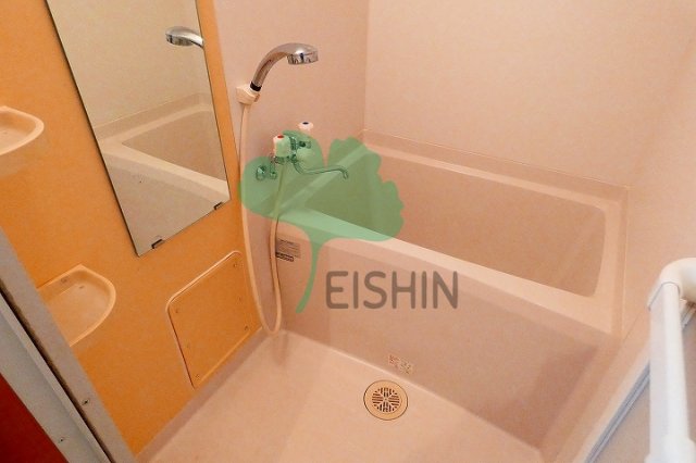 バス・シャワールーム　清潔感のある浴室です！