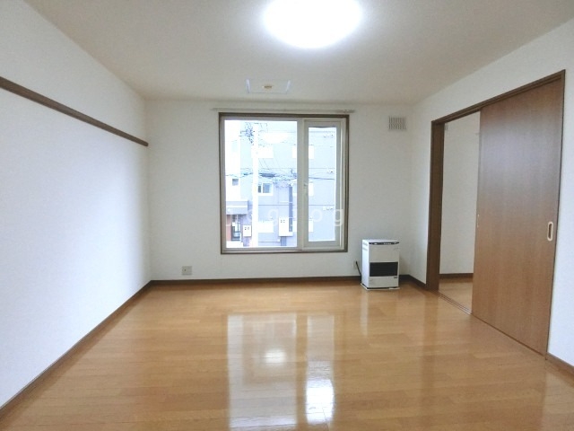 居室・リビング　居室