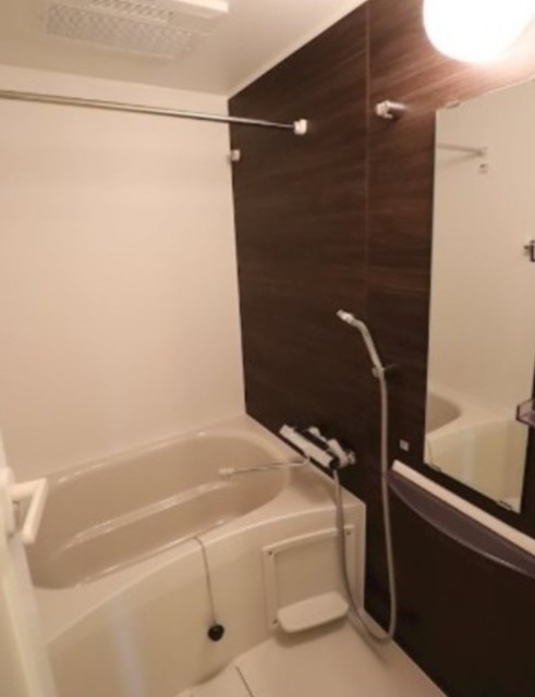 バス・シャワールーム　別部屋参考。