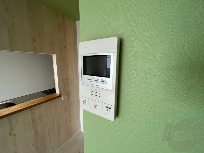 セキュリティ　モニター付きインターホンですのでセキュリティも安心！