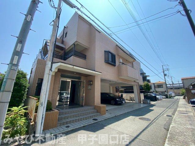 建物外観　外はこのようになっています