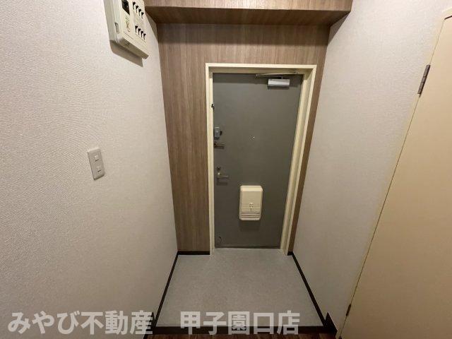 玄関　明るい玄関です