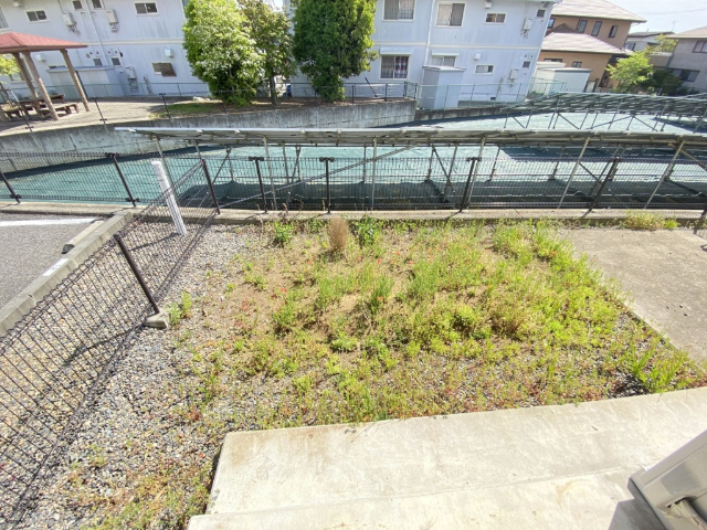 バルコニー　同物件別室のイメージ写真を掲載しています　反転した間取りの写