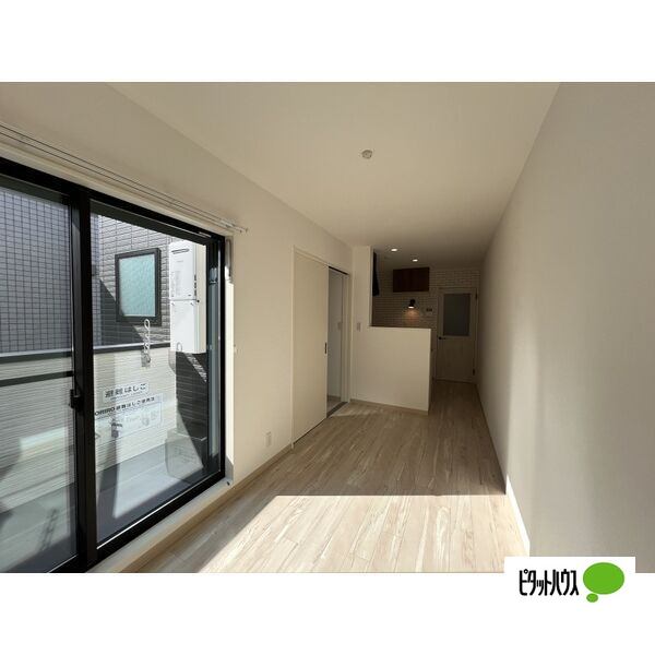 居室・リビング　同コンセプトの別物件です