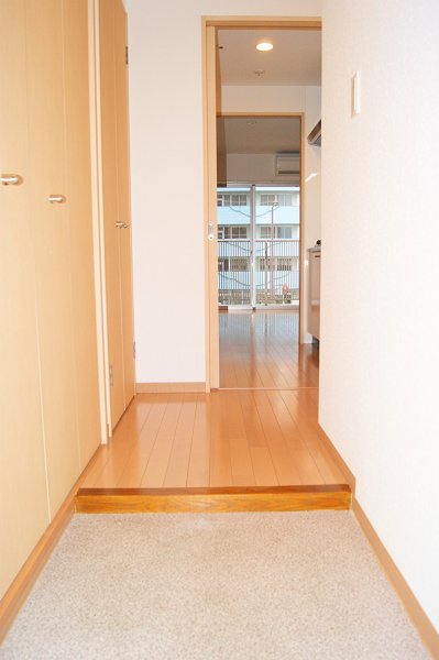 玄関　廊下