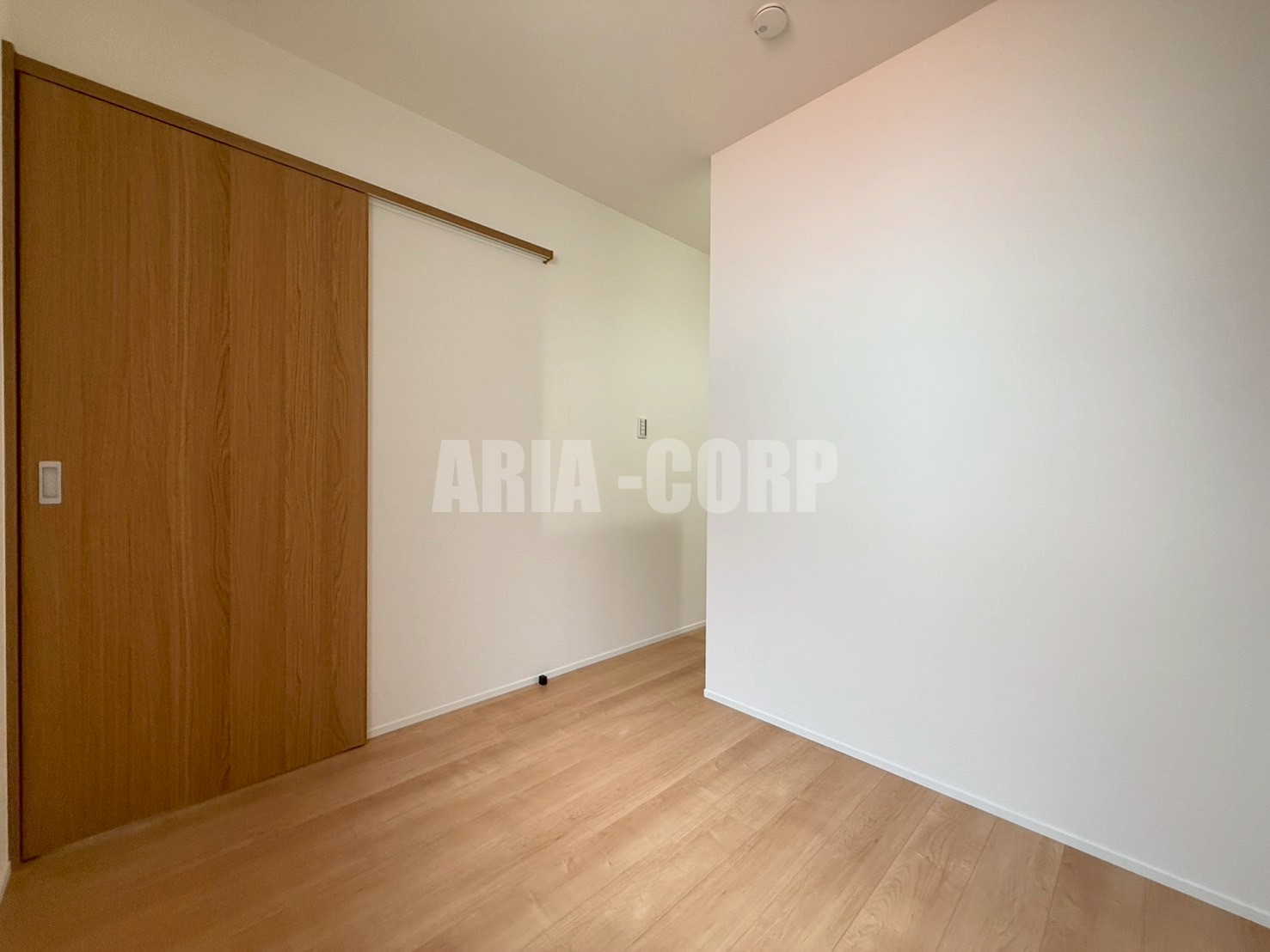 その他部屋・スペース　同仕様：柱の張りもなくお部屋全体をお使いいただけます♪