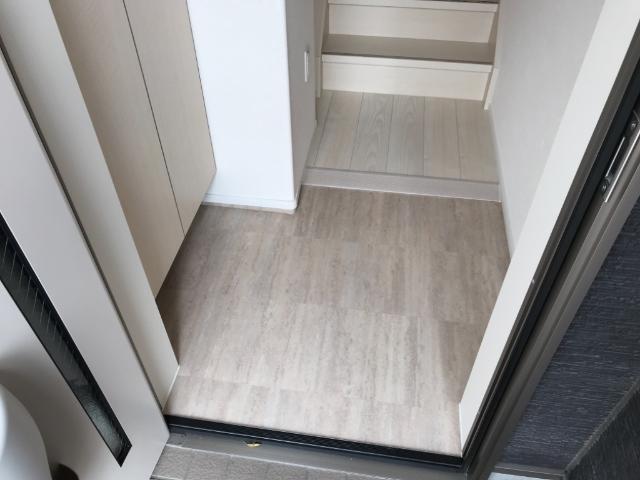 玄関　玄関
