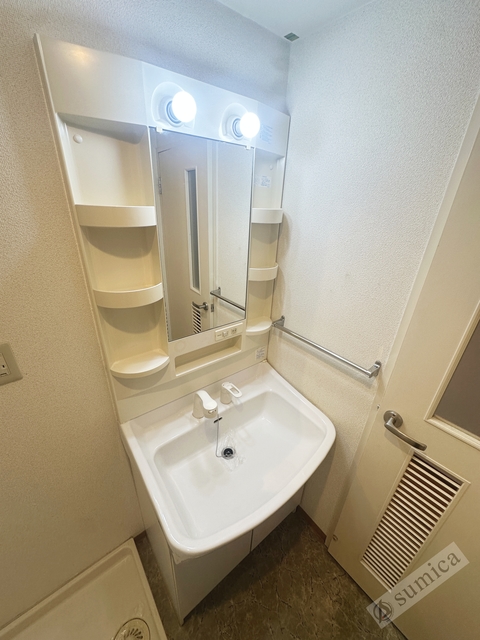 洗面設備　シャンプードレッサー・朝シャンはこちらで♪♪