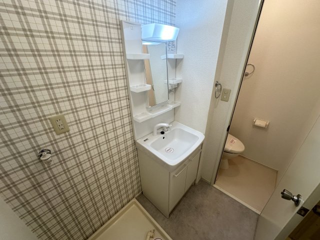 洗面設備　独立洗面化粧台付きでおすすめです！