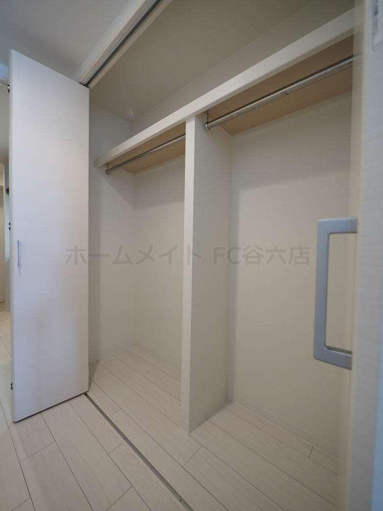 収納　プレサンスNEO淀屋橋