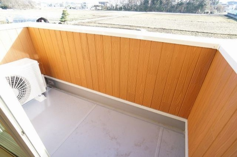 バルコニー　図面と現状に相違がある場合には現状を優先