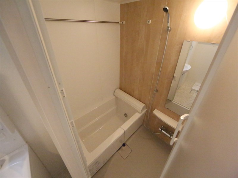 バス・シャワールーム　バスルーム　浴室暖房乾燥機付き