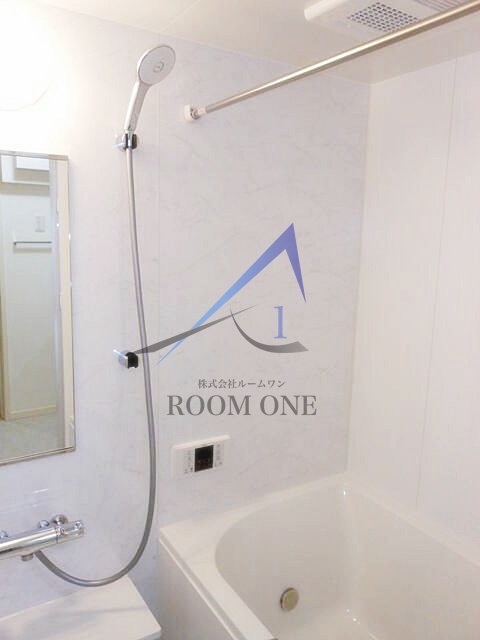 バス・シャワールーム　お風呂です。