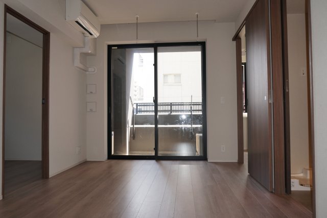 居室・リビング　リビングです　（同タイプ他室）